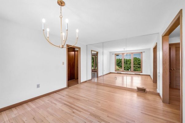Chandelier, Empty room, Interior, Wood Texture Flooring