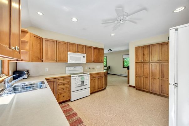 Interior, Kitchen, Recessed Lighting