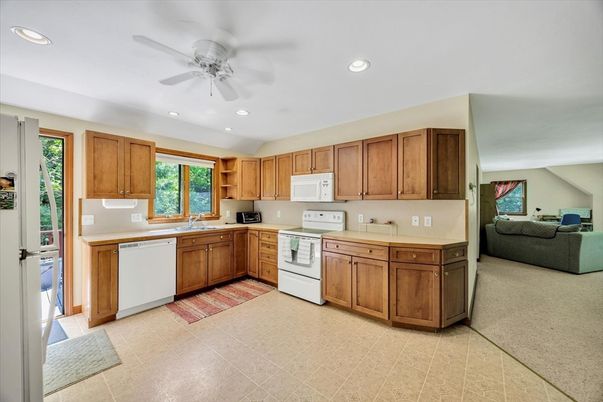 Interior, Kitchen, Recessed Lighting