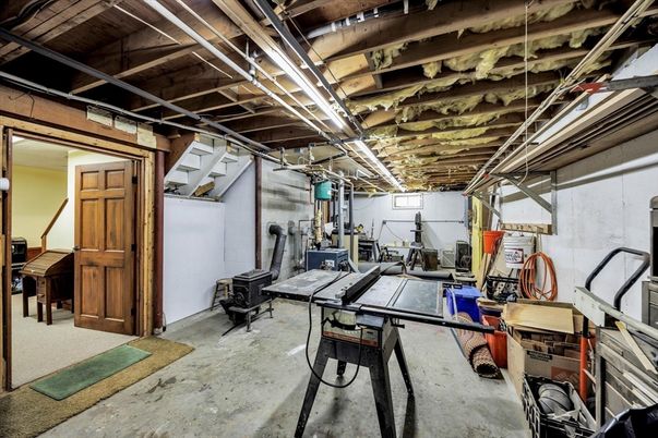 Interior, Wooden Beams