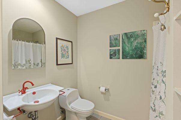Bathroom, Interior