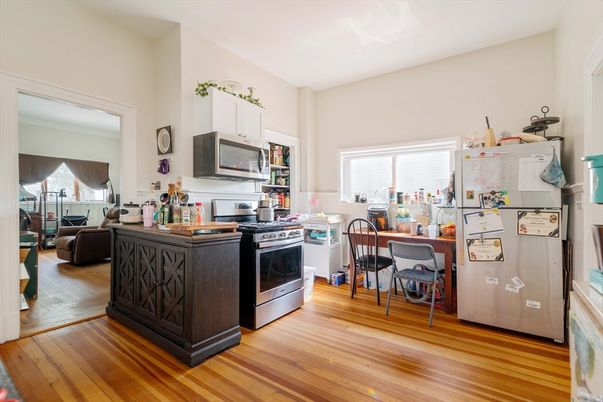 Interior, Kitchen, Stainless Steel Appliances, Wood Texture Flooring