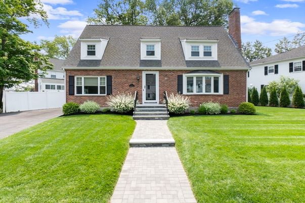 Exterior, Facade, Brick Facade, Cape Cod