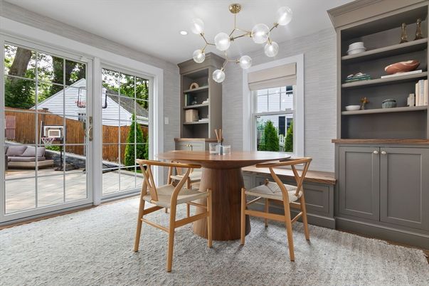 Dining room, Interior, Pendant Lights, Recessed Lighting