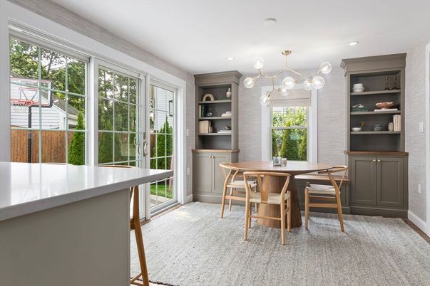 Dining room, Interior, Pendant Lights, Recessed Lighting