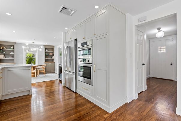 Dining room, Interior, Kitchen, Recessed Lighting, Stainless Steel Appliances, Wood Texture Flooring