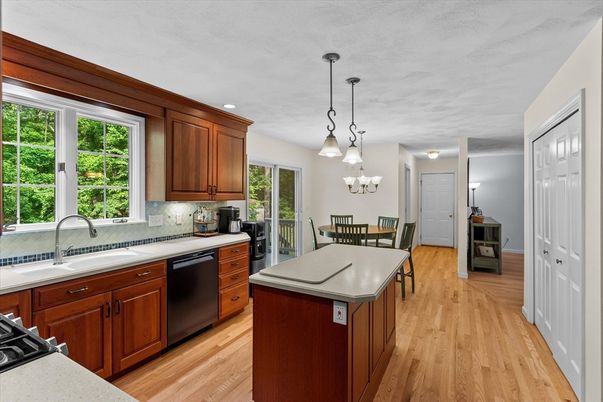 Dining room, Interior, Wood Texture Flooring