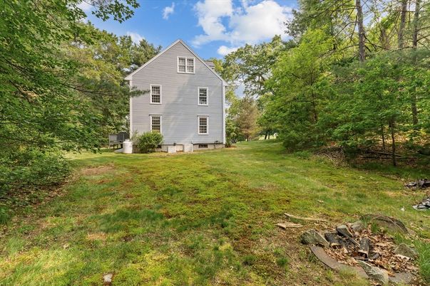 Exterior, Facade, Cape Cod