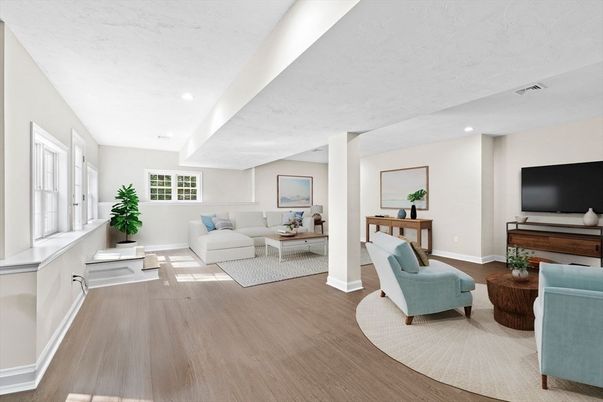 Interior, Living room, Recessed Lighting, Wood Texture Flooring