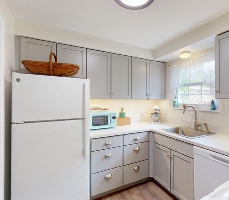 Interior, Kitchen, Wood Texture Flooring