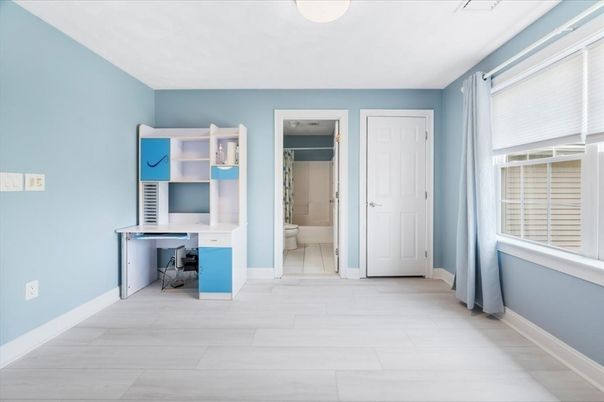 Bathroom, Home Office, Interior