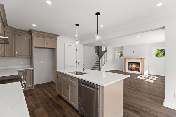 Fireplace, Interior, Kitchen, Pendant Lights, Recessed Lighting, Wood Texture Flooring