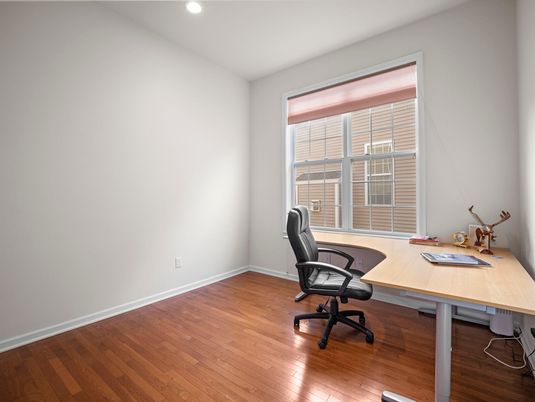 Home Office, Interior, Recessed Lighting, Wood Texture Flooring