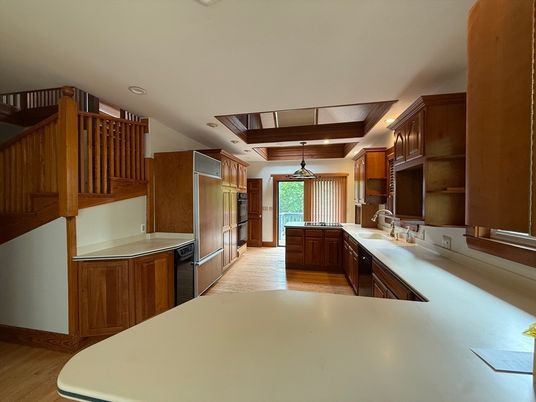 Interior, Kitchen, Pendant Lights, Recessed Lighting, Wood Texture Flooring