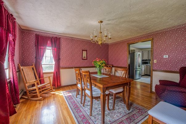 Chandelier, Dining room, Interior, Kitchen, Stainless Steel Appliances, Wood Texture Flooring
