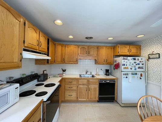 Interior, Kitchen, Recessed Lighting