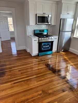 Interior, Kitchen, Stainless Steel Appliances, Wood Texture Flooring