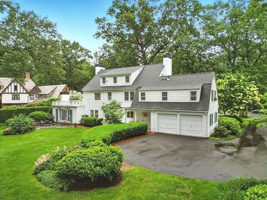 Attached, Backyard, Exterior, Facade, Cape Cod
