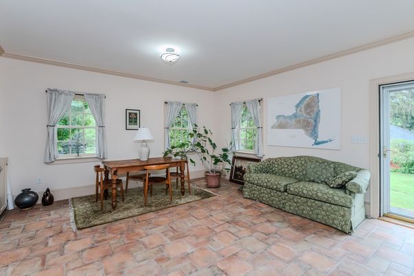 Dining room, Interior