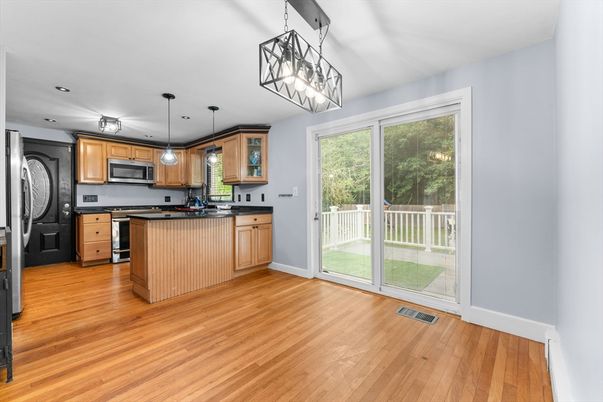 Interior, Kitchen, Pendant Lights, Recessed Lighting, Wood Texture Flooring