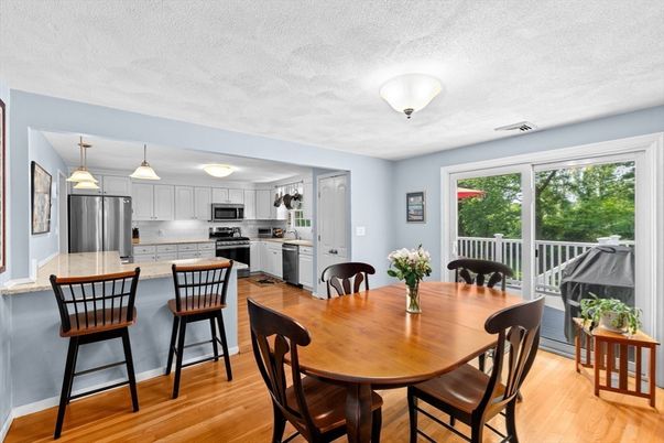 Dining room, Interior, Kitchen, Pendant Lights, Stainless Steel Appliances, Wood Texture Flooring