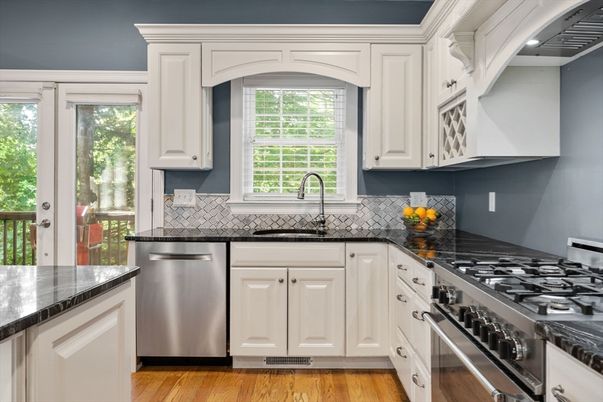 Interior, Kitchen, Stainless Steel Appliances, Wood Texture Flooring