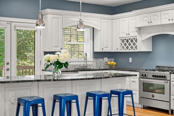 Interior, Kitchen, Pendant Lights, Stainless Steel Appliances, Wood Texture Flooring