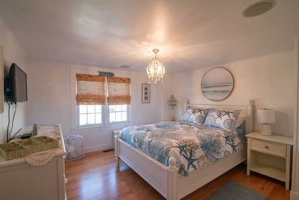 Bedroom, Chandelier, Interior, Wood Texture Flooring