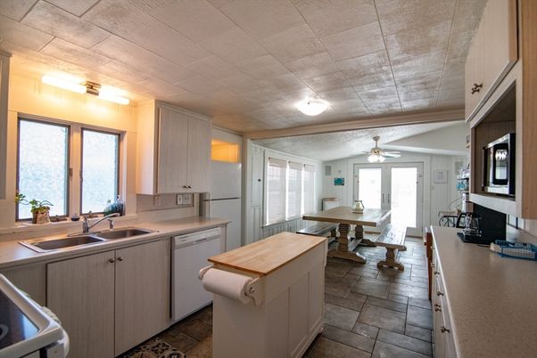Dining room, Interior, Kitchen