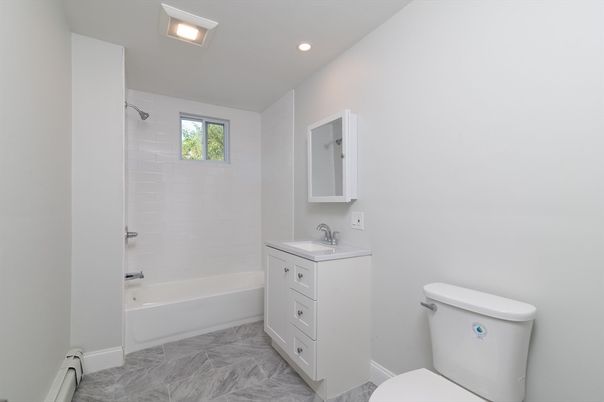 Bathroom, Interior, Marble, Recessed Lighting