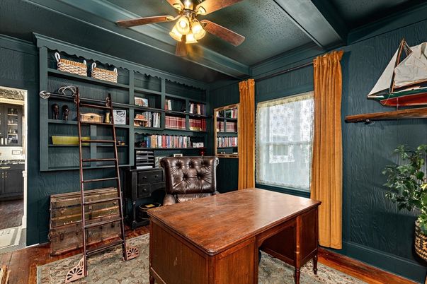 Home Office, Interior, Wood Texture Flooring