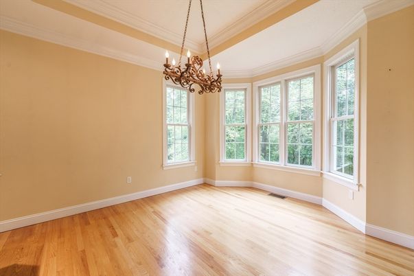 Chandelier, Empty room, Interior, Wood Texture Flooring