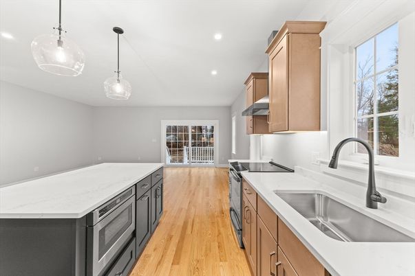 Interior, Kitchen, Pendant Lights, Recessed Lighting, Wood Texture Flooring