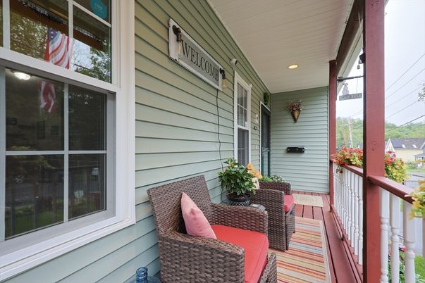 Exterior, Recessed Lighting
