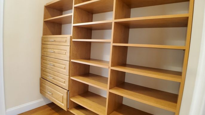 Interior, Walk-in Closets, Wood Texture Flooring