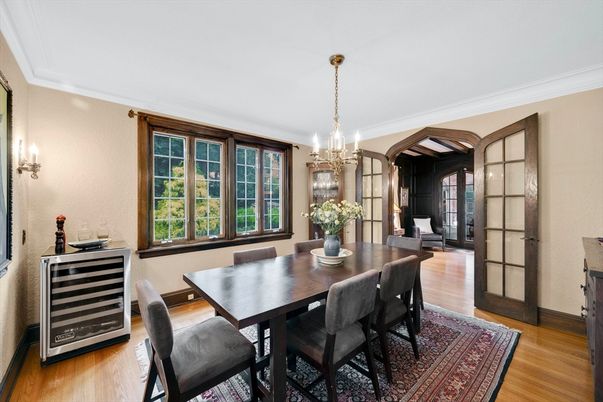 Chandelier, Dining room, Interior, Wood Texture Flooring