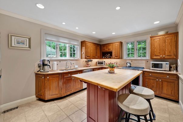 Interior, Kitchen, Recessed Lighting