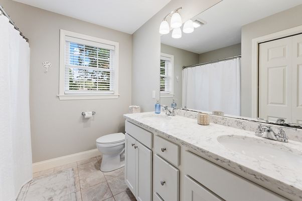 Bathroom, Dual Sink Vanities, Interior