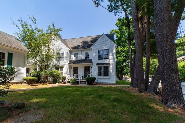 Backyard, Exterior, Facade, Farmhouse