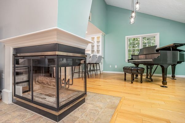 Fireplace, Interior, Pendant Lights, Piano, Wood Texture Flooring