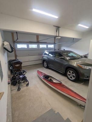 Fitness Equipment, Garage, Interior, Recessed Lighting