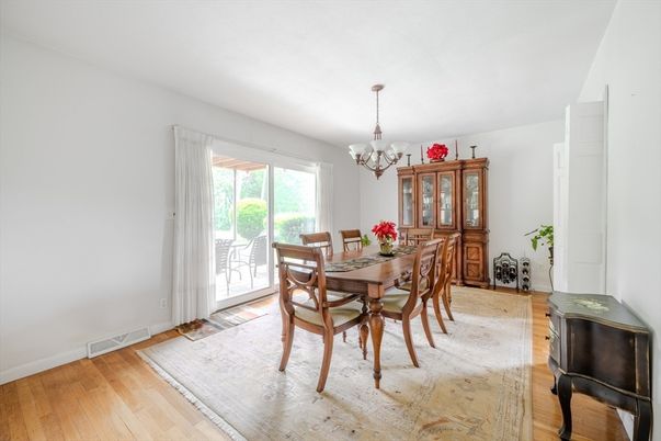 Chandelier, Dining room, Interior, Wood Texture Flooring