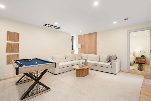 Billiard Table, Game Room, Interior, Living room, Recessed Lighting, Wood Texture Flooring