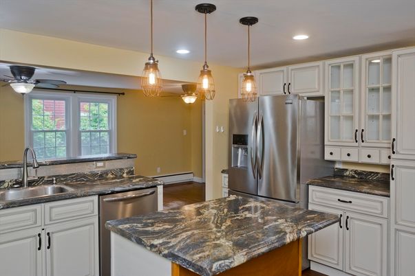 Interior, Kitchen, Pendant Lights, Recessed Lighting, Stainless Steel Appliances