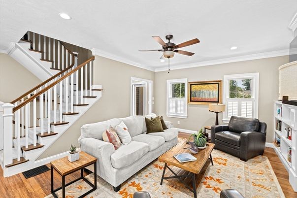 Interior, Living room, Recessed Lighting, Wood Texture Flooring