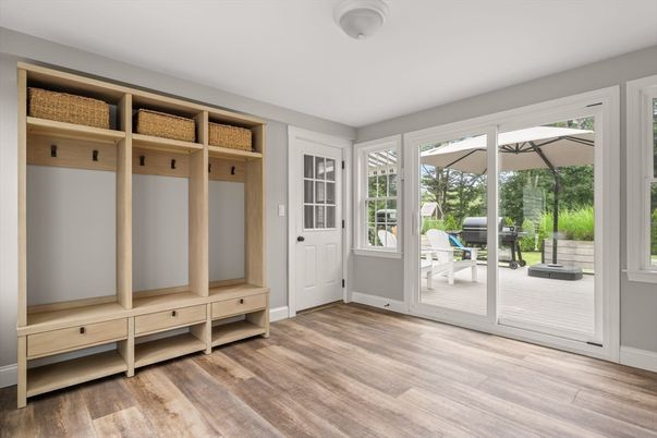 Empty room, Interior, Sun Room, Wood Texture Flooring