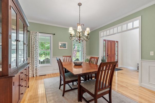 Chandelier, Dining room, Interior, Wood Texture Flooring