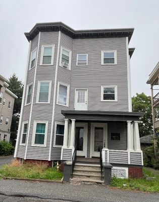 Exterior, Facade, Rowhouse