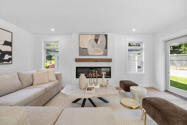 Fireplace, Interior, Living room, Recessed Lighting