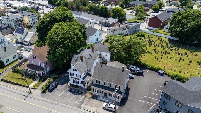 Exterior, Drone